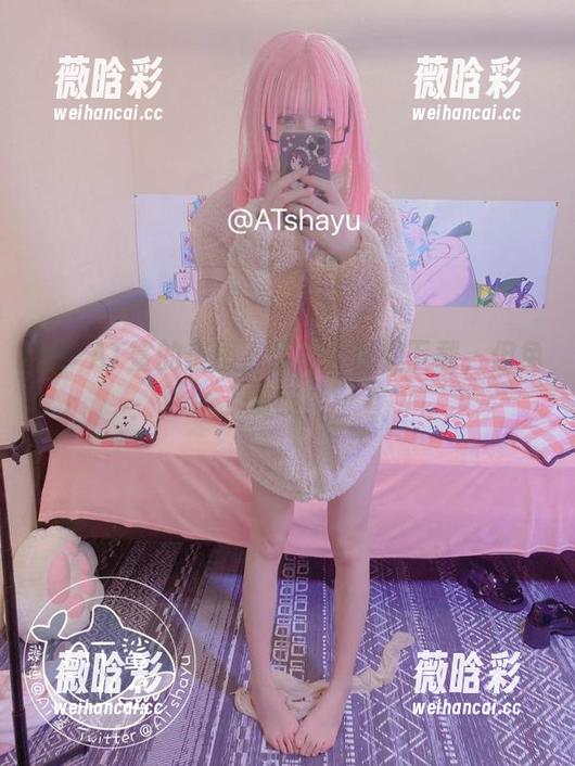 看！AT鲨的美图，你老公也想下载，但免费哦！