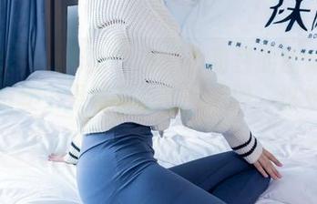 BoBoSocks袜啵啵 - 小甜豆的图集碰上珠光咖丝，果然有点甜有点辣，这组合太妙了。