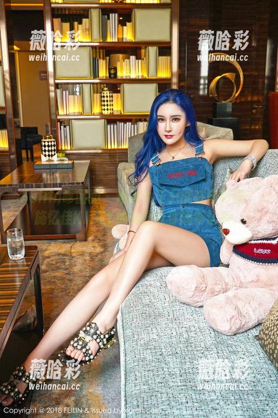 Feilin嗲囡囡 - 谁说女王只能在电影里？施忆佳KITTY的美图让你刷新认知。