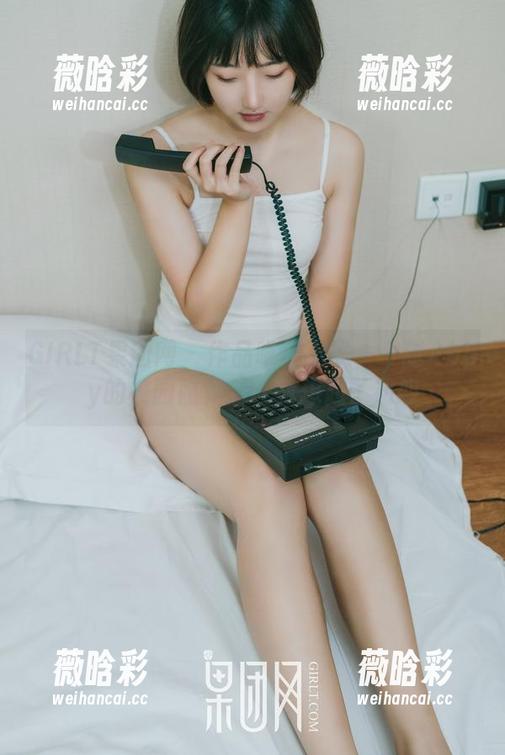 GIRLT果团网 - 作品唯美上线——甜Abby的校园照竟然让我想起了初恋