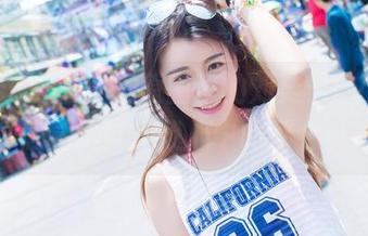 IMiss爱蜜社 - 原图里的刘奕宁Lynn水手服，感觉她就是我心中的那个航海家！