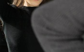 KelaGirls克拉女神 - 大阳的网袜套图：原来腿部养成计划就是这么简单，配方就是一双网袜。