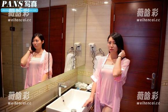 PANS摄影 - “小甜甜”和她的私房写真，简单的温柔，恍惚像是时光的错觉。