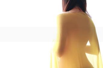 ROSI - 当美图遇见恋恋：你确定这不是新款腿部护肤品广告？
