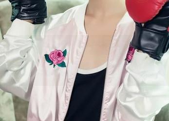 TouTiao头条女神 - 套图不止是豹纹，娜依灵儿给我们教了啥叫做馋人