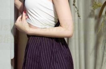 UGirls尤果网 - 这种修女你见过吗？颜爱泽的作品集等你来下载，一定不后悔！