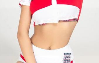 UGirls尤果网 - 卧槽，黛熙儿的JK写真图集线条怎么那么优美，好像在说“没事可以多看几眼”。