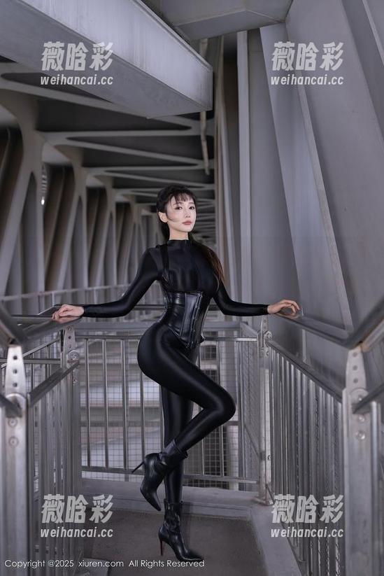Xiuren秀人网 - 每次看到七米baby的体操服作品，心想这些图库素材可真会选！