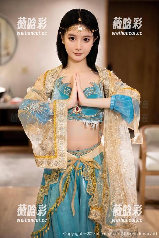 Xiuren秀人网 - 徐莉芝Booty与海南岛的短暂交集，定制图集却让你我都想捧在手心里的一刻。