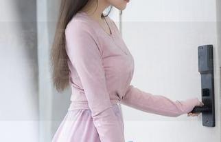 Xiuren秀人网 - 你以为王馨瑶yanni姐姐全集下载只是个选择？NO，这是我心灵的救赎！