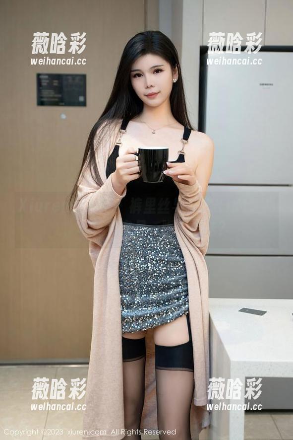 Xiuren秀人网 - 裤里丝与芭比KIKI之间，写真其实是…呃，魔法？