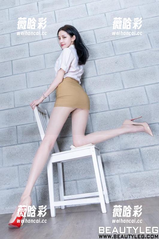 beautyleg - Lena化身女王，照片里的每个姿势都在挑战我的审美底线！