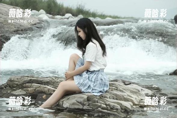 eloise软软的毛衣少女——完全可以用这组美图来打发无聊时光吧？