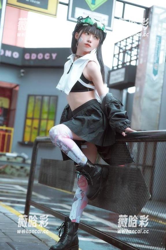kitaro绮太郎的和泉纱雾写真合集，你代价十倍认真，结果她却那么轻松。