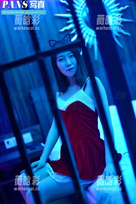 pans - 学姐紫萱的福利作品上线，惹得我不小心多看了几眼