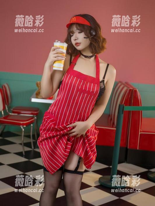 yuuhui玉汇 yuuhui玉汇分享的玛丽夫人cos,果然有点不同寻常!