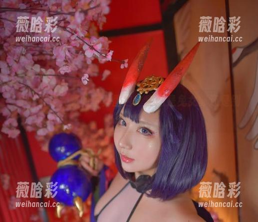 Saku兔女郎的写真图包：真的是兔女郎还是别的什么？