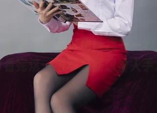 丽柜 - 慕子说白衬衫也能撩——我敢打赌你看完这一组写真就想着入手。