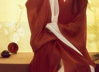 丽柜 - 汐汐的更新啦！最近在“醉享丝秘”里又藏了什么新花样？