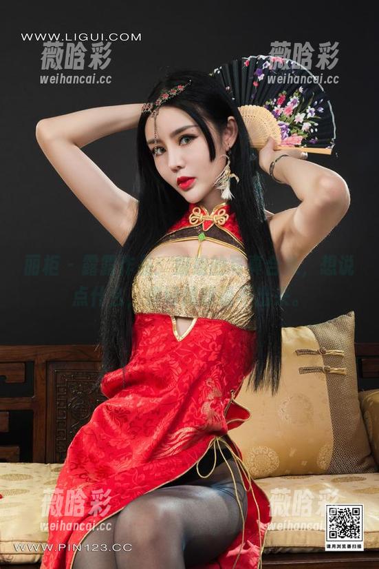 丽柜 - 露露作品：姐姐的写真合集，想说点什么，但好像我说不出来。