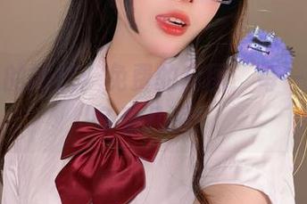 看九言的网袜：免费的套图，每一眼都想多看几眼！