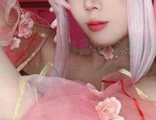 摔倒了都不甘心，九言的作品分享：柴郡居然让我期待起碧海蓝天。