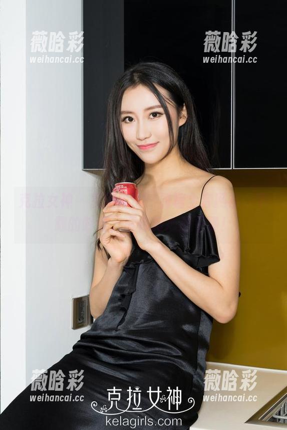 克拉女神 - 重磅推出：雅楠全套网袜，下载的时候，请保持心脏平静！