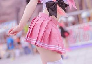 冲田凛花rinka新版女仆水手服：图集中每一页都想轻声评论几句