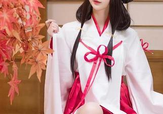 更新状况：南宫的毛衣合集，浑身是线，让人忍不住想靠近。