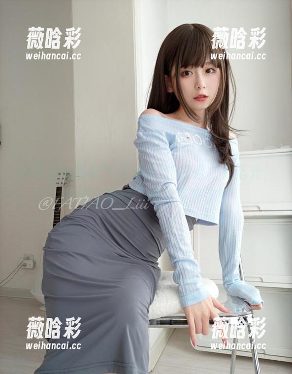 沙发上的发条少女yoki豹纹秀，无圣光，还挺好看的，图片不骗你！