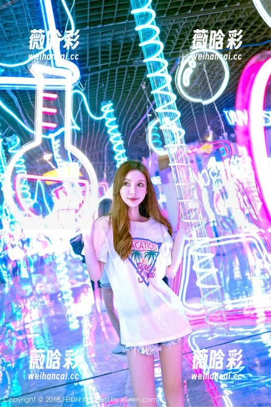 嗲囡囡 - 高跟鞋与果儿Victoria的脚步：一场不期而遇的写真集分享