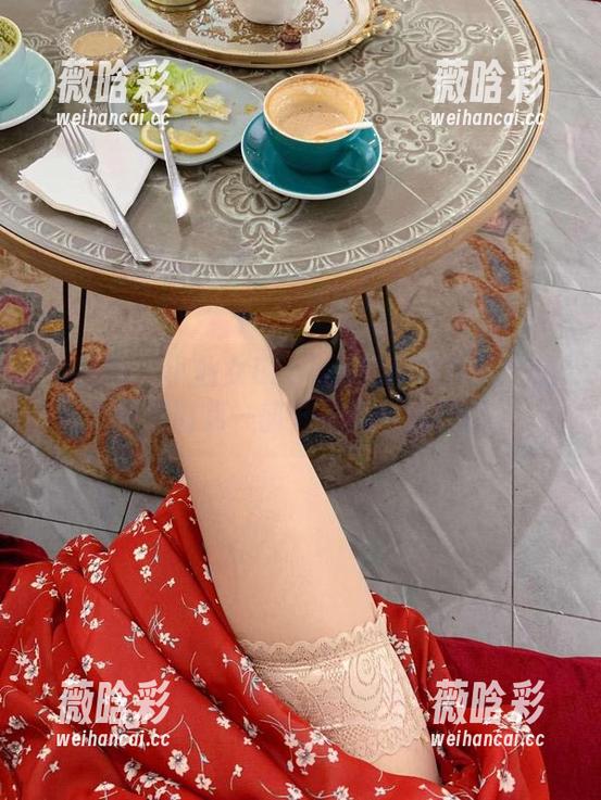 微密圈 - 小仙女ELaine的私房作品：这个朋友圈第一部分，真有点拗口。