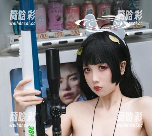 翻开小和甜酒的泳池专辑，福利图片让你脑洞大开！