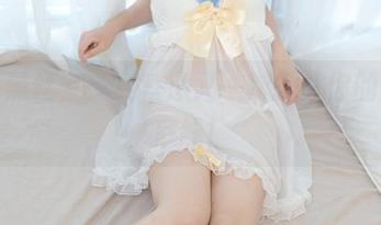 窗台黑丝，少女秩序又一次挑战你的审美底线！
