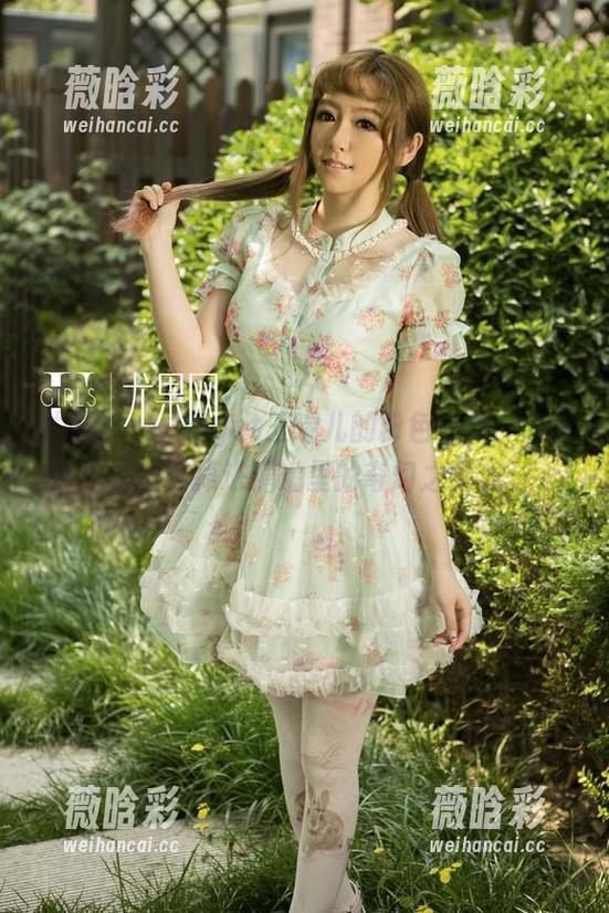 尤果网 - 一键get王瑞儿的粉色作品，这回是彩虹掉进糖罐里的奇幻之旅。