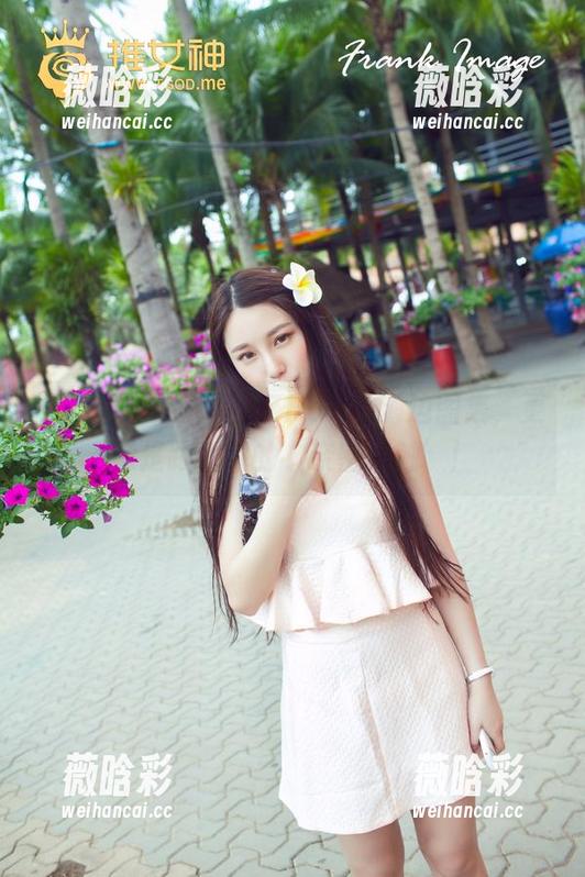 推女神-AZHUA 推女神 - 这不是AZHUA的海边图集,更像是跟大海的‘亲密接触’!