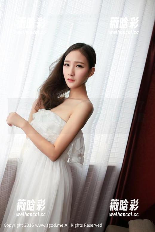 推女神 - 最新套图：刘钰儿把皮衣穿出了我对衣服的新认知，也许这才是真正的酷。