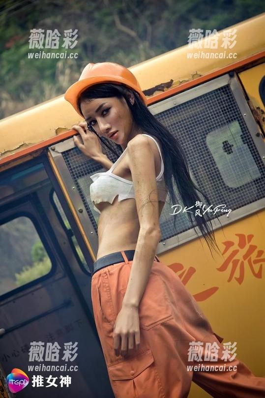 推女神 - 看过黄梦羡的私房泳衣图包，你会认真的思考人生选泳装的意义。