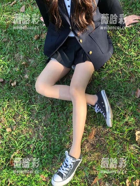 微密圈 - 这兔女郎写真，竟然让我对无敌哒小姨妈刮目相看。