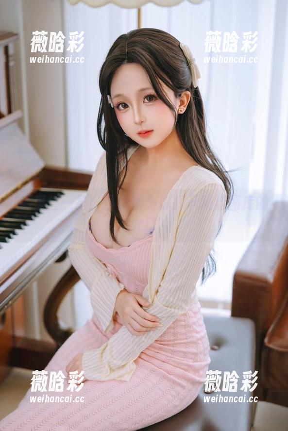 裤里丝一览：日奈娇为你打开精选图库的大门