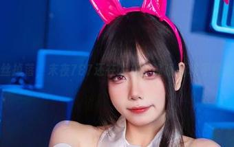 当蕾丝掉落，末夜787还在发光，谁说福利不能迷人？