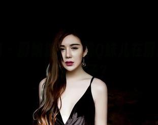 果团网 - 厨娘篇：蜜桃Q妹儿在厨房的狸猫换太子？