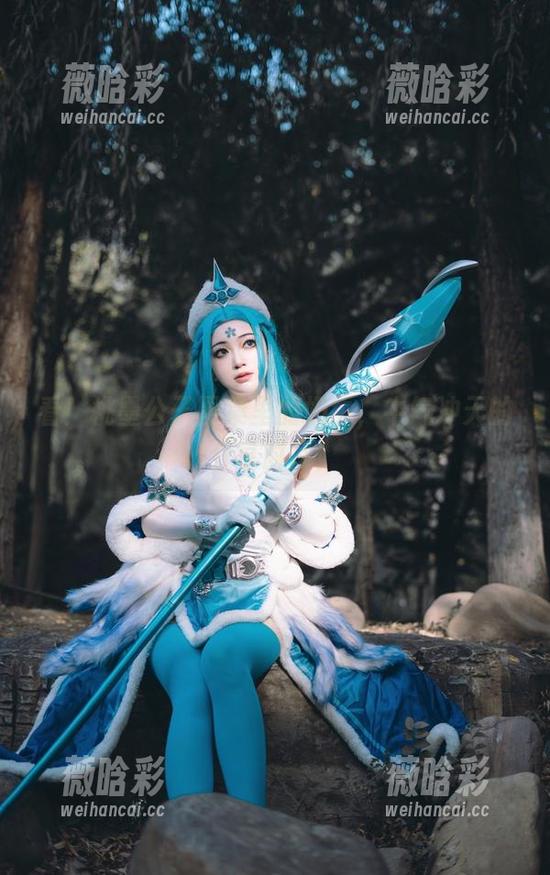 桃墨公子 看!桃墨公子图集里的奶牛,牛气冲天的分享时间!