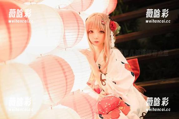 从未见过的“全套修女”，楚楚子w把圣迹这事儿演绎得有点意思。