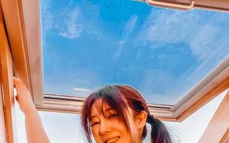 樱晚gigi在海边，原图那么美我快控制不住了，资源里估计全是让我心潮澎湃的元素。