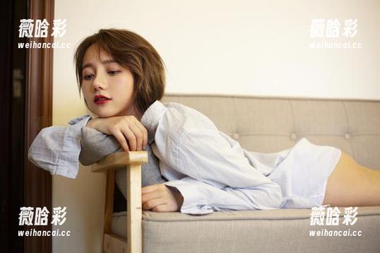 看的不是婚纱，是洛丽塔大哥独到的写真风格，真有人懂？