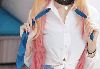 要看才艺，还是兔女郎？洛桑w伊梓的作品让我选择困难症又犯了！