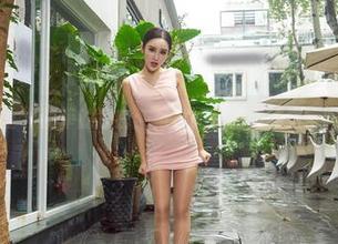 爱丝 - 索菲的独白：写真的等待是种修行吗？