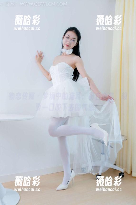 物恋传媒 - 梦境中的猫耳：粉白合集，想要一口咬下去的气息！