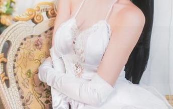 疾走可可：这个自拍也算是更新吧，太有意思了